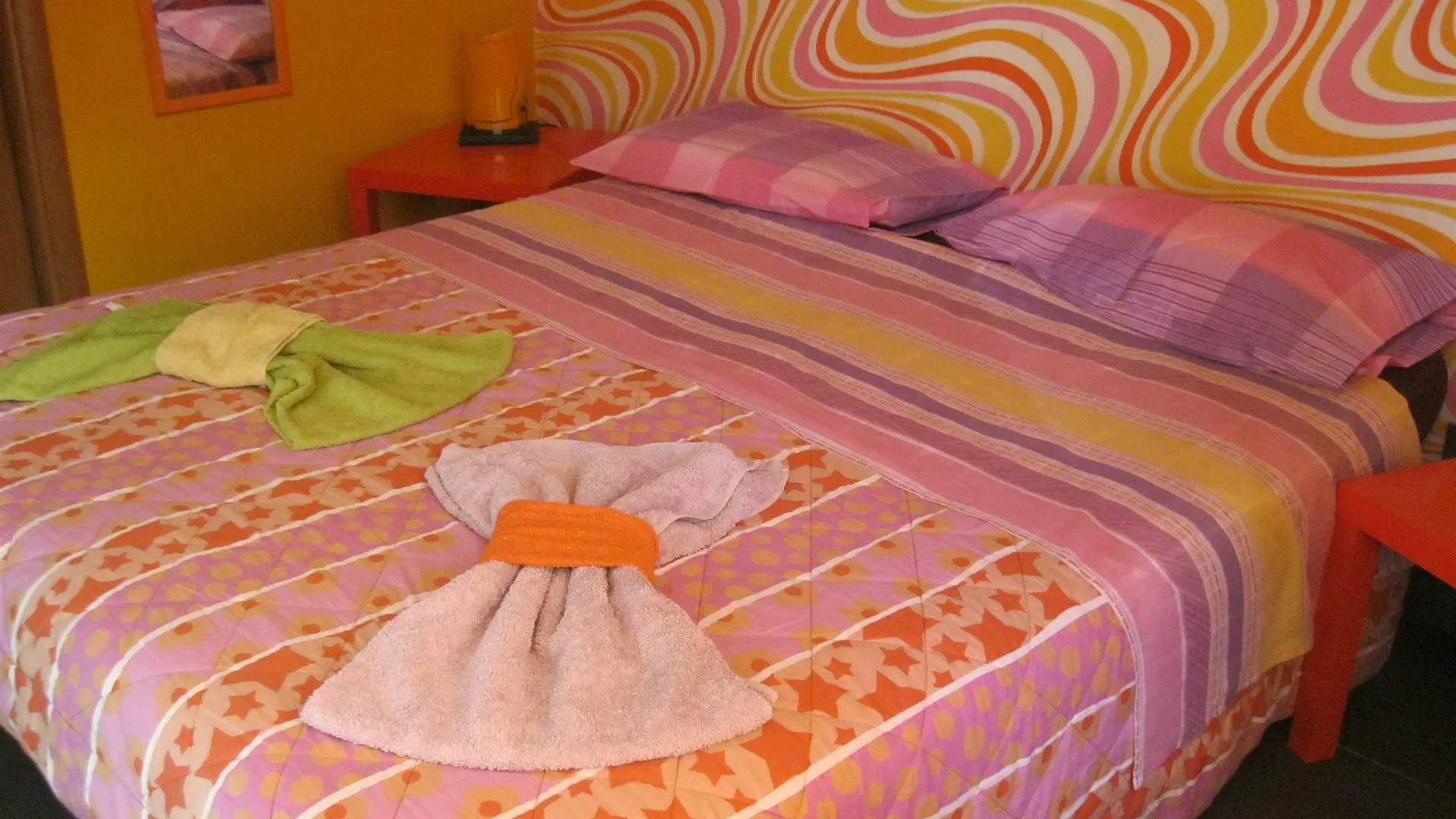 ** Πανσιόν Four Rooms Κατάνια Ιταλία