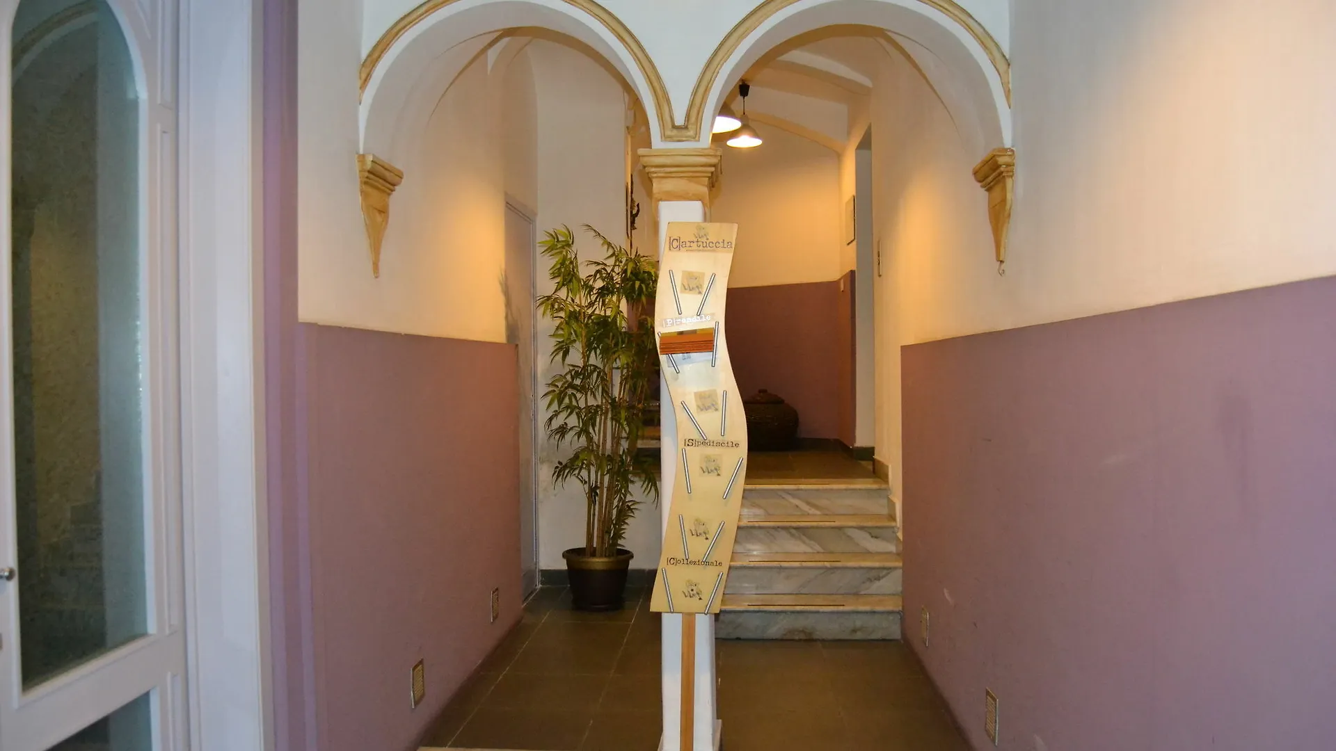 Four Rooms Κατάνια 2*,  Ιταλία
