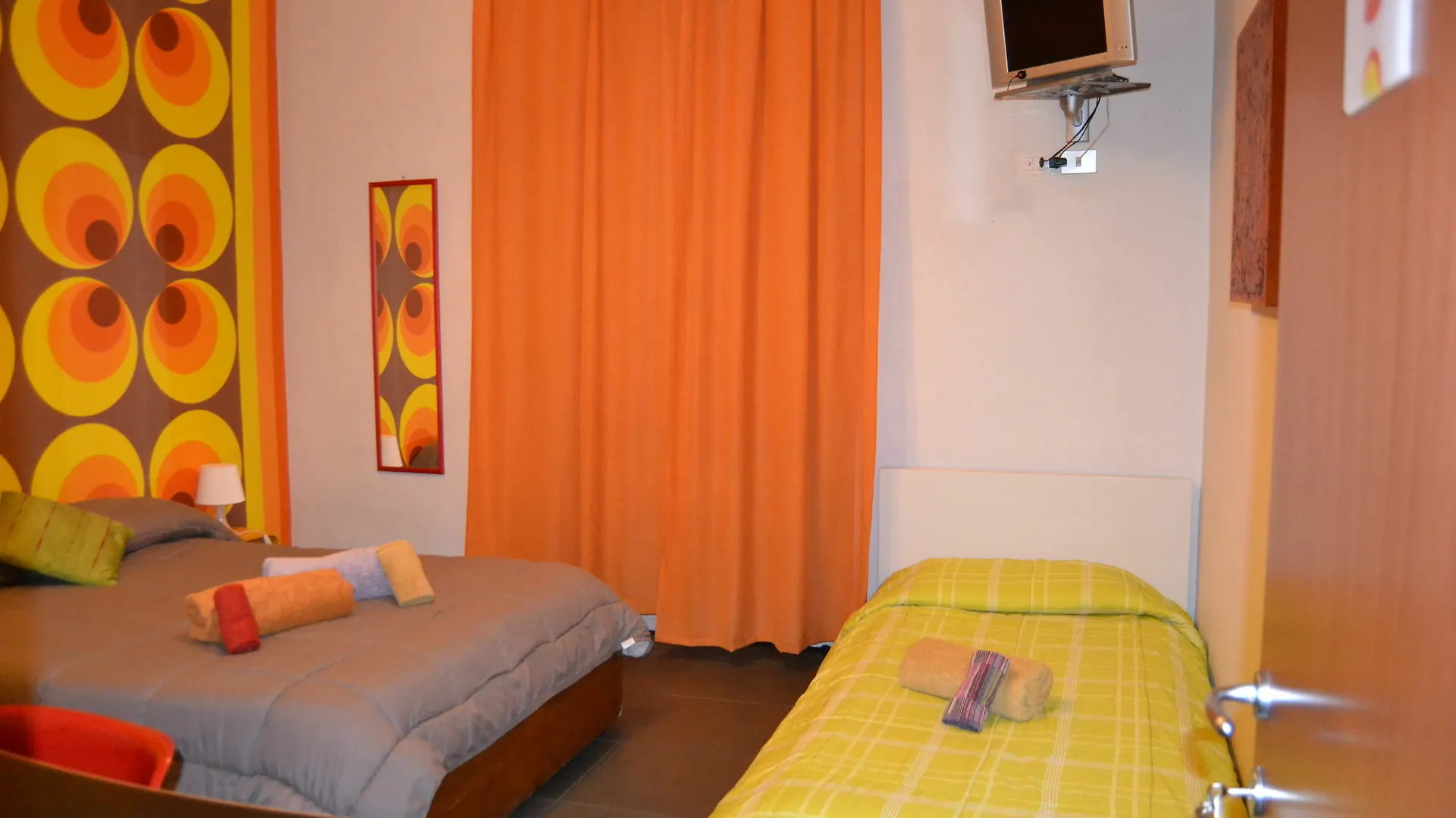 Πανσιόν Four Rooms Κατάνια