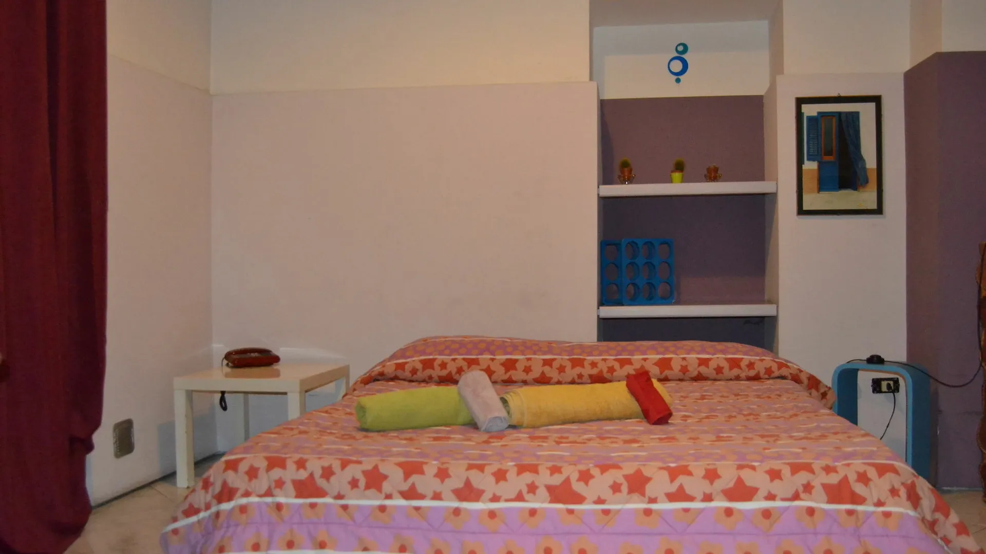 Four Rooms Catania 2*,  Italy